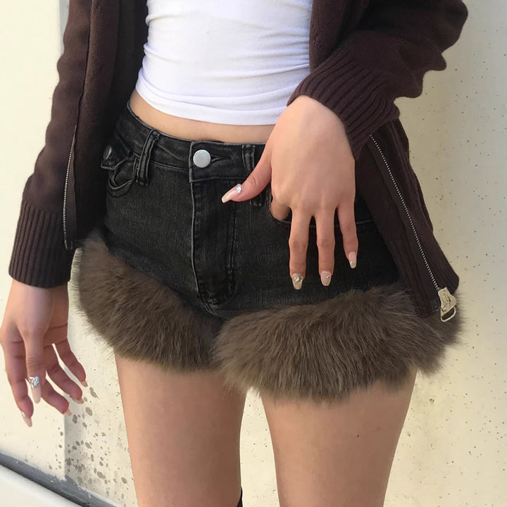 Dame jeans shorts med luksuriøs kunstpels kant Skovae