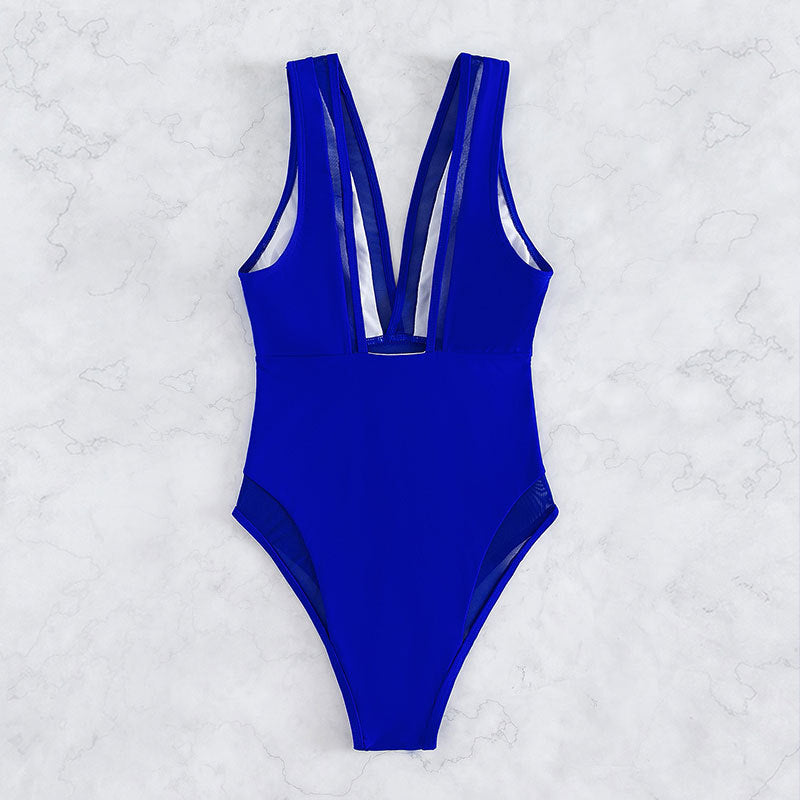 Dame Sporty One-Piece Swimsuit with Deep V-Neck Skovae