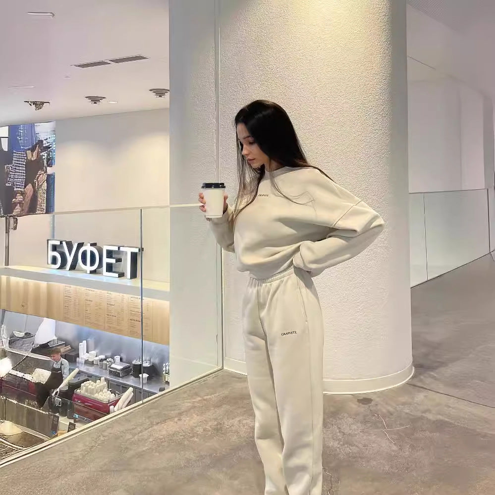 Kvinders sveddragt med moderne oversized pasform og elastisk talje Skovae