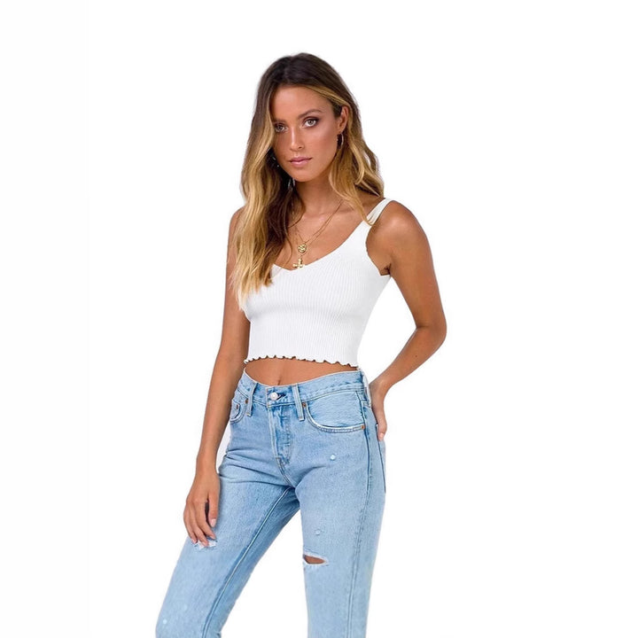 Dame afslappet Crop-Top med fin ribbestruktur og forførende V-udskæring Stilla