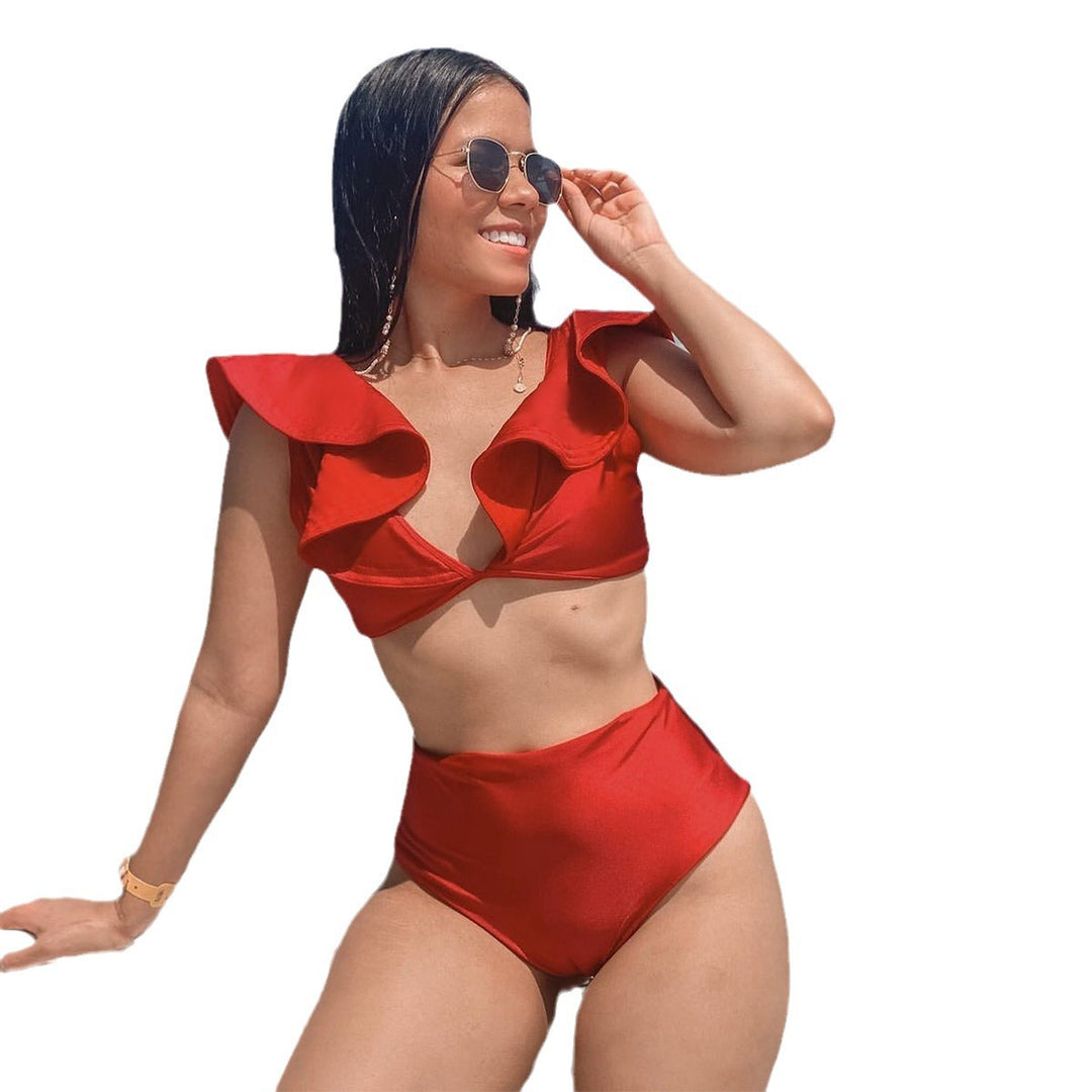 Dame Bikini-sæt med voluminøse flæse detaljer og højt skåret trusse Stilla