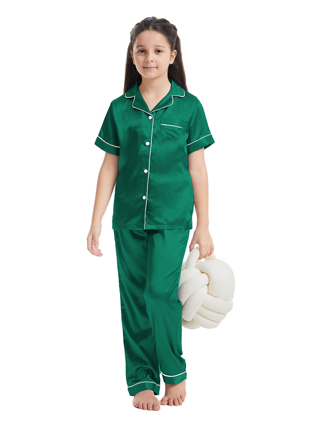 Dame pyjamasæt i luksuriøs satin med elegante syninger Stilla
