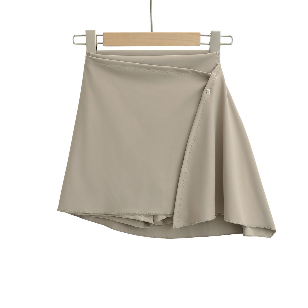 Dame Sporty Folds-Shorts med elastisk kant og innovativt snit Stilla