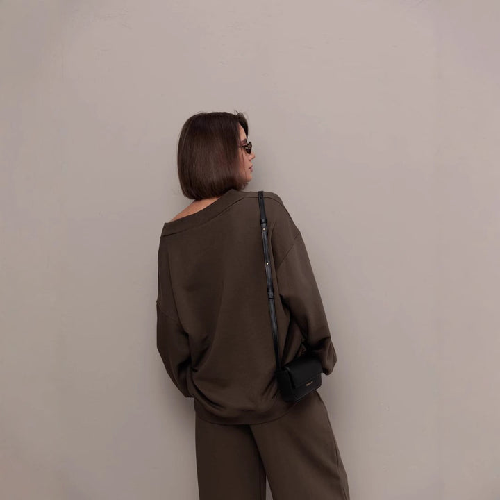 Kvinders sporty oversized sweatshirt med V-hals og lange ærmer Skovae