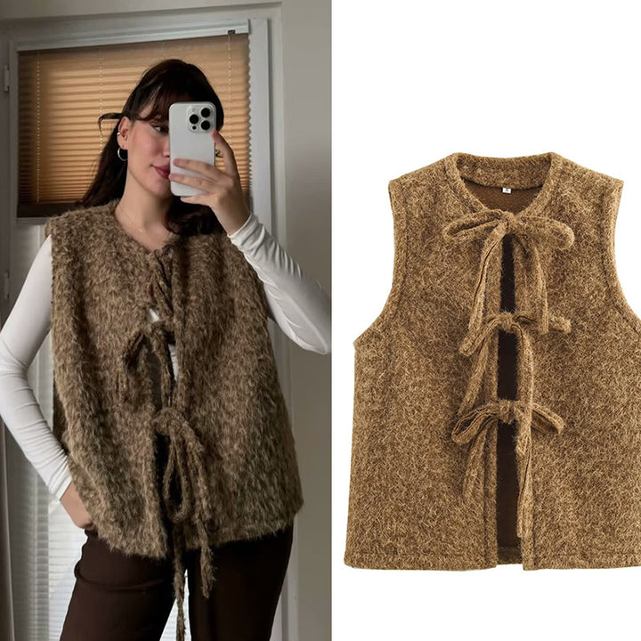 Damevest med raffinerede bånd og blødt fleece-materiale Stilla
