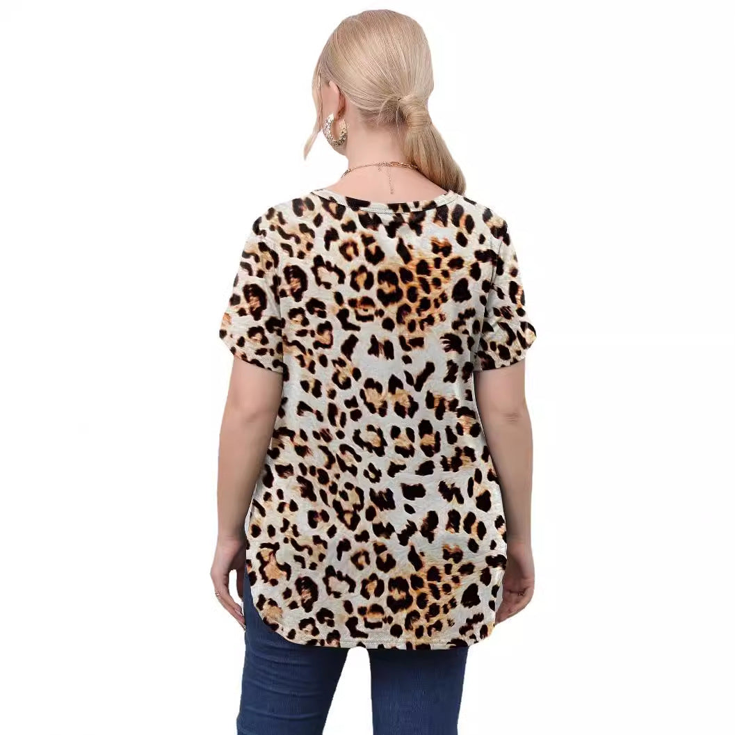 Dame afslappet T-Shirt med moderne batikdesign Skovae