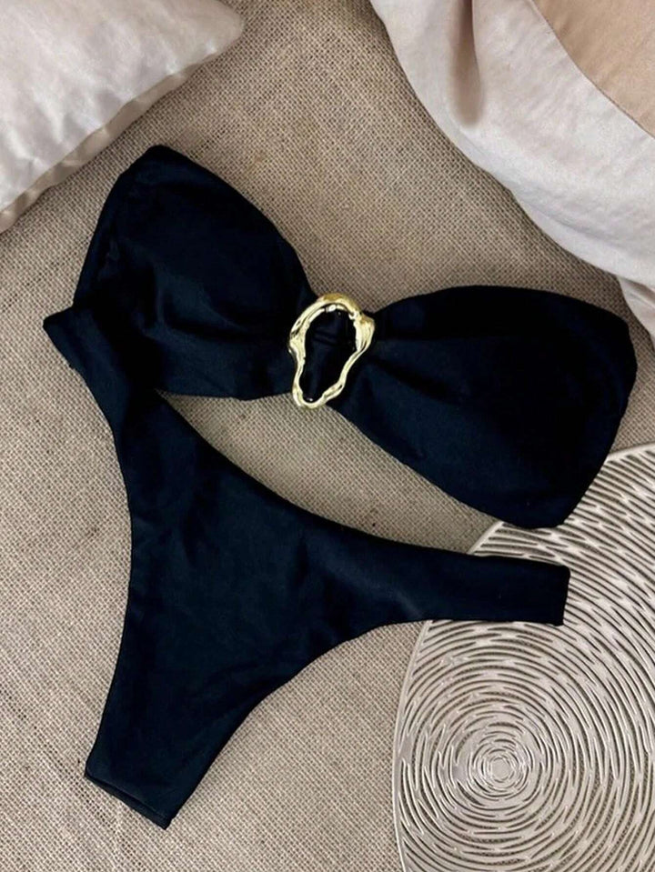 Dame Bikini-sæt med elegant bandeau-top og moderigtig buksevidde Skovae