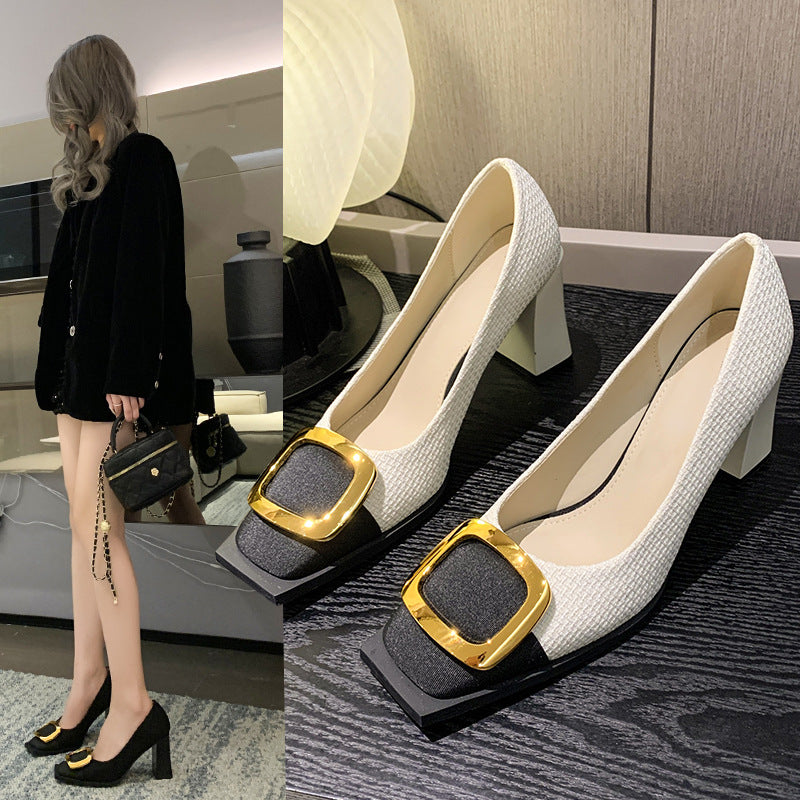Kvinder Stilfulde Chunky Heel Peep-Toe Pumps med dekorativ spænde Stilla