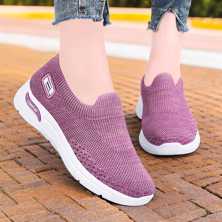 Femme Ultra-Lette Slip-On Komfort Sneakers Stilla
