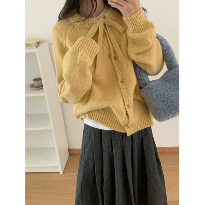 Kvinders korte strik cardigan med bånd og letvægtsmateriale Stilla