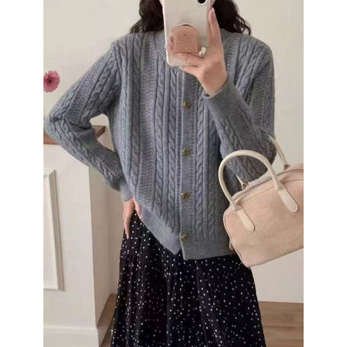 Dame elegant cardigan med kabelmønster og dekorative knapper Stilla