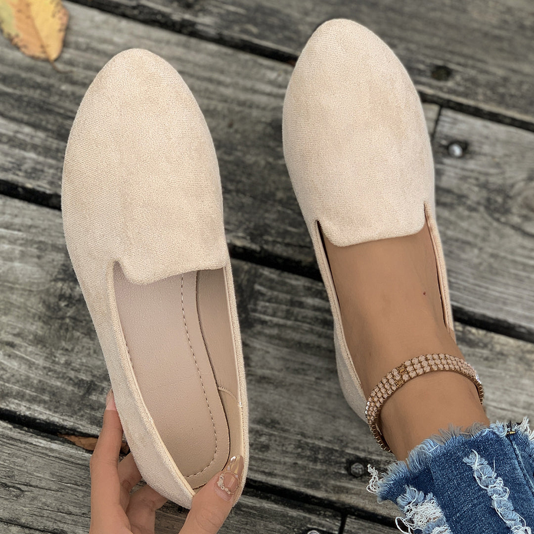 Dame komfortable slippers i elegant design med blød overfladestruktur Stilla