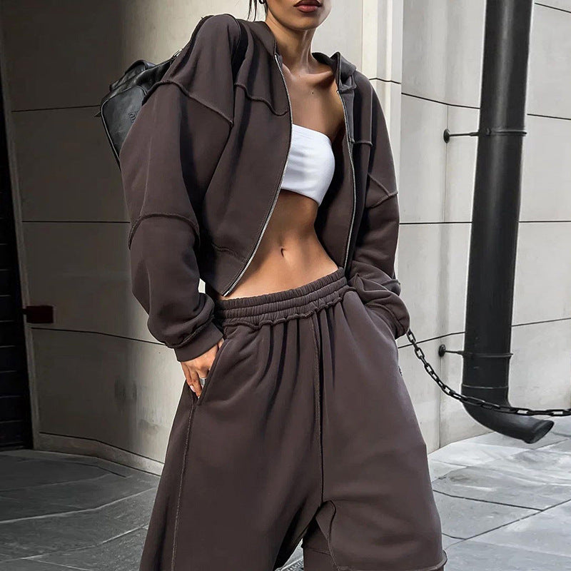 Dame Sporty two-piece with hood and loose fit Stilla