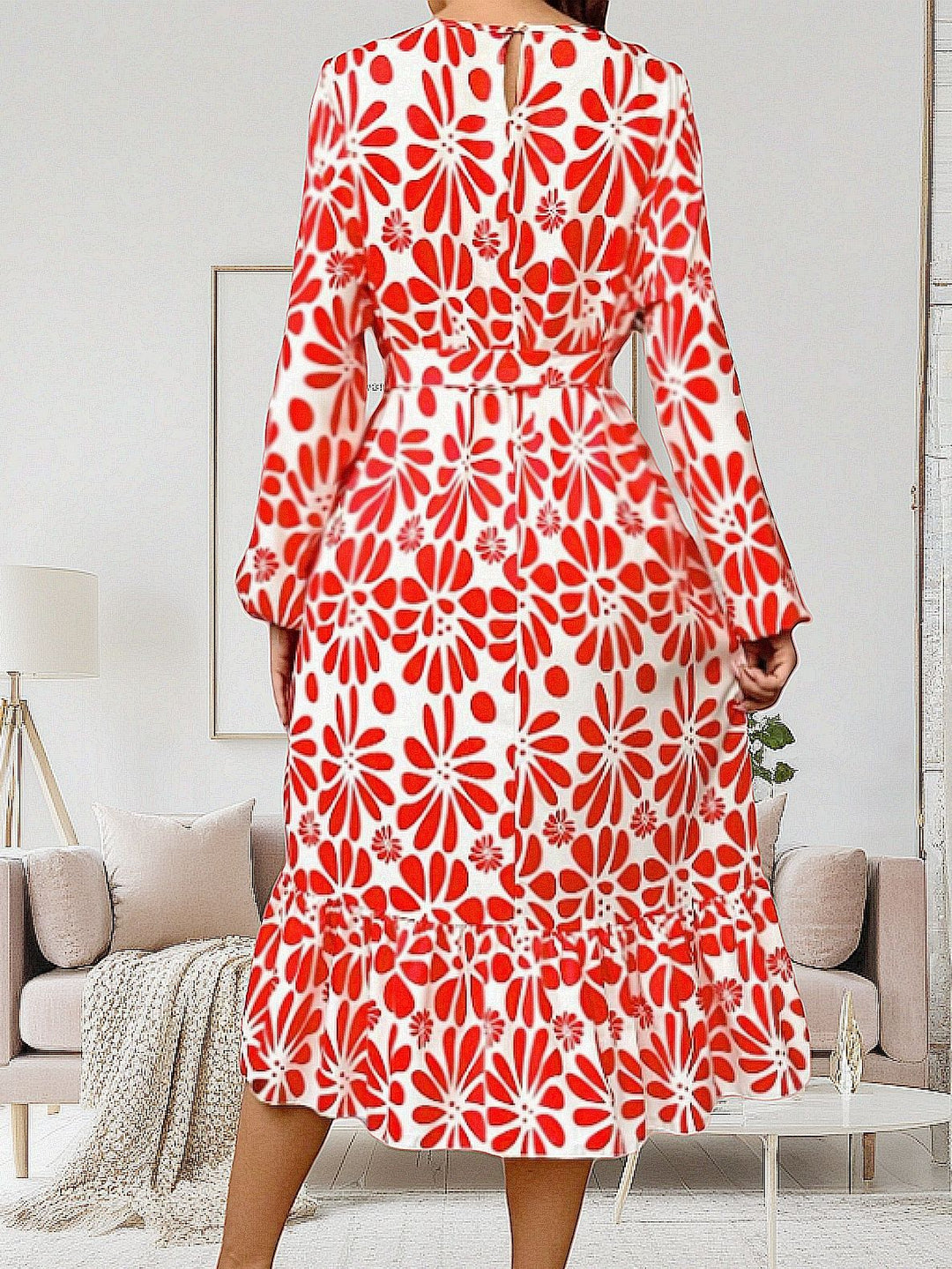 Femme Floral Print Midi Kjole med Ruffle Kant Stilla