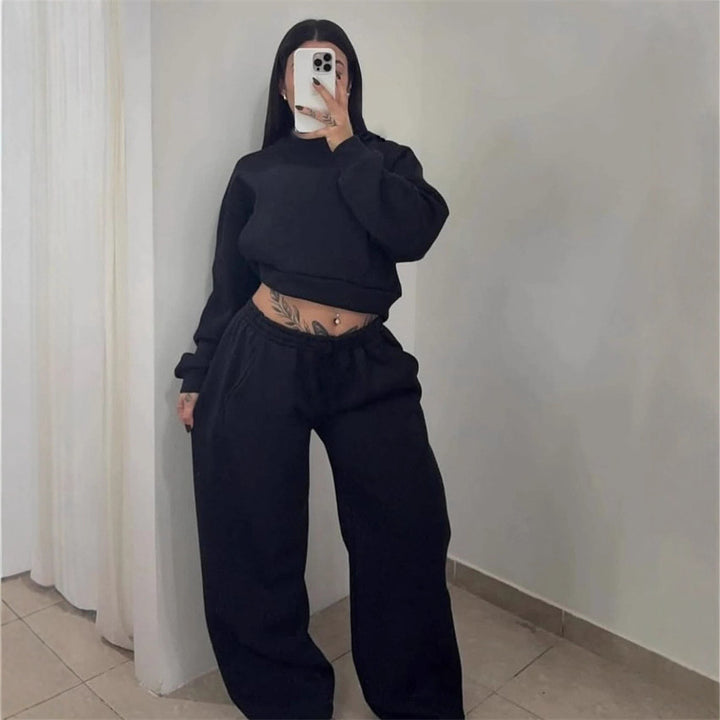 Kvinders afslappede sweatshirt og joggebukser sæt med cropped top og bred ben Skovae