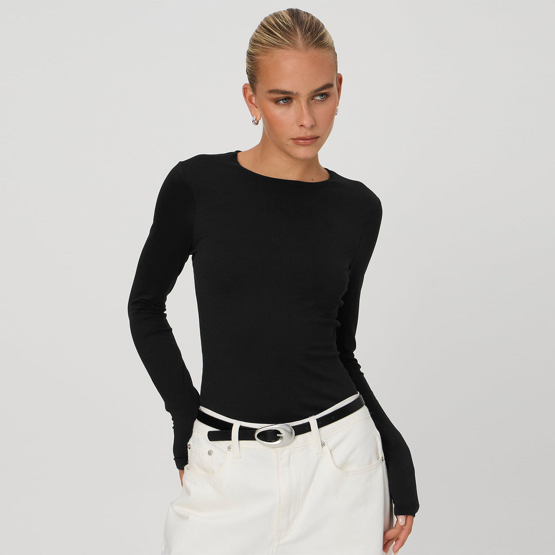 Dame longsleeve bodyshirt med figurskabende pasform og behagelig bærekomfort Stilla