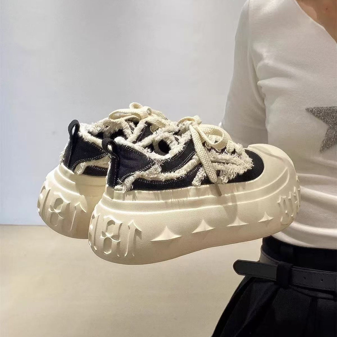 Dame platform-sneakers med iøjnefaldende design Stilla