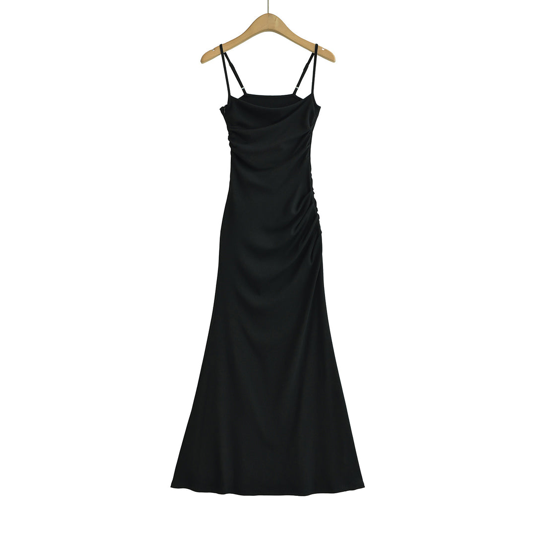 Dame elegant Maxikjole med raffinerede draperinger og svajende kant Stilla