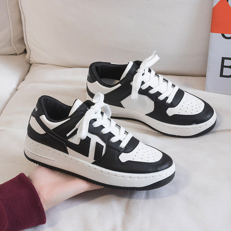 Dame Sporty Sneakers med moderne design og åndbart overmateriale Stilla