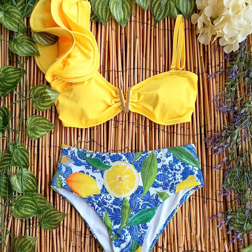 Dame bikini-sæt med flæseoverdel og højt skåret trusse Stilla