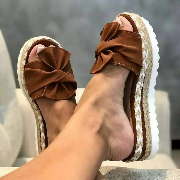 Dame Plateau-sandaler med charmerende sløjfe-design og moderne jute-sål Stilla