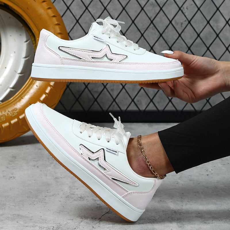 Dame klassiske sneakers med elegant accentsmykning Stilla