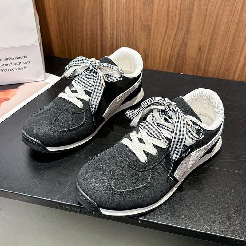 Dame Sporty Lifestyle Sneakers med ternet snørebånd Stilla