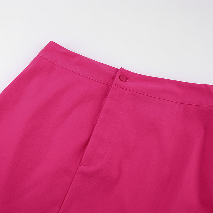 Dame sæt bestående af cropped bluse og kort jeansskørt med praktisk knaplukning Stilla