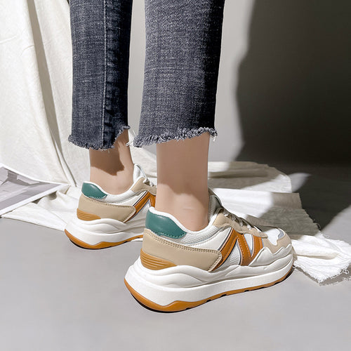 Dame Sporty Sneakers med åndbar mesh-konstruktion og stødabsorberende sål Stilla
