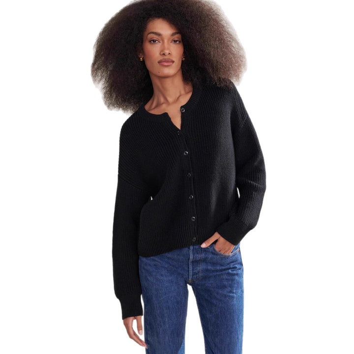Kvinders cardigan med knaplukning og elegant struktur Stilla