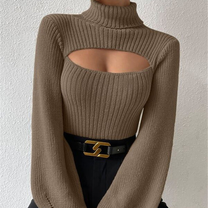 Dame strikbluse med cut-out design og høj krave Stilla