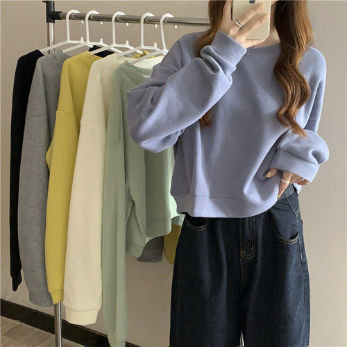 Kvinder casual cropped sweater lavet af blødt bomuldsblandingsmateriale med stilfuld rund halsudskæring Skovae