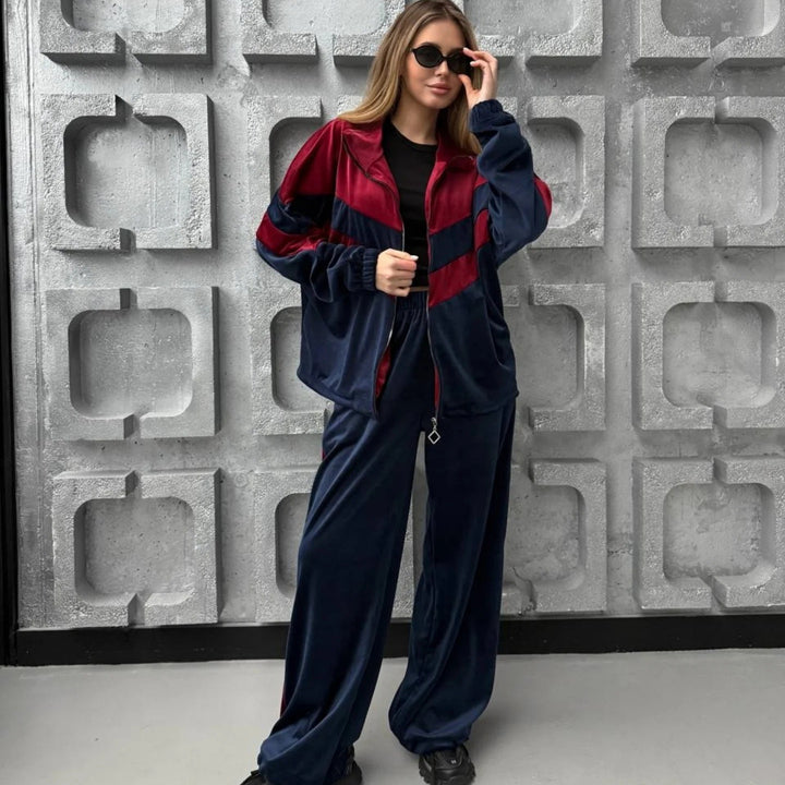 Kvinders sporty fløjls tracksuit med elegant lynlås og moderne striber Skovae