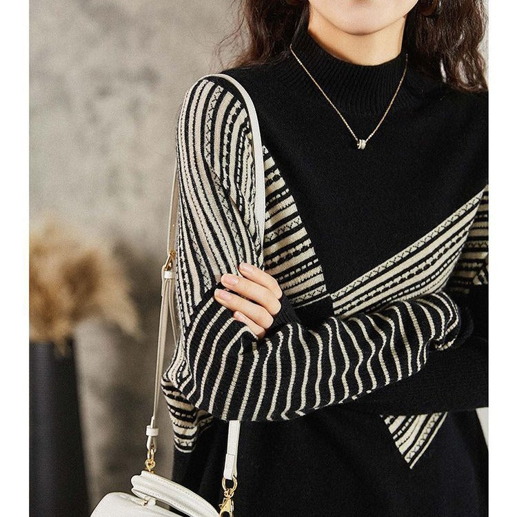 Kvinders oversized sweater med grafisk stribemønster og frynser Stilla