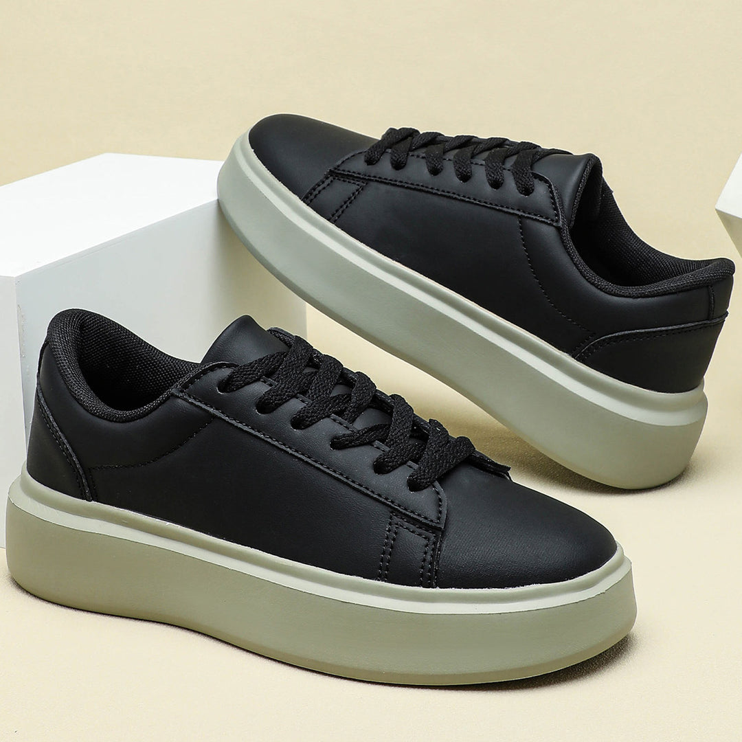Dame Mode Sneakers med høj gummisål og innovativt design Stilla