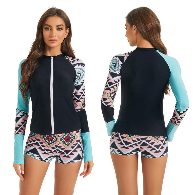 Dame Rashguard-top med sporty design og grafisk print Skovae