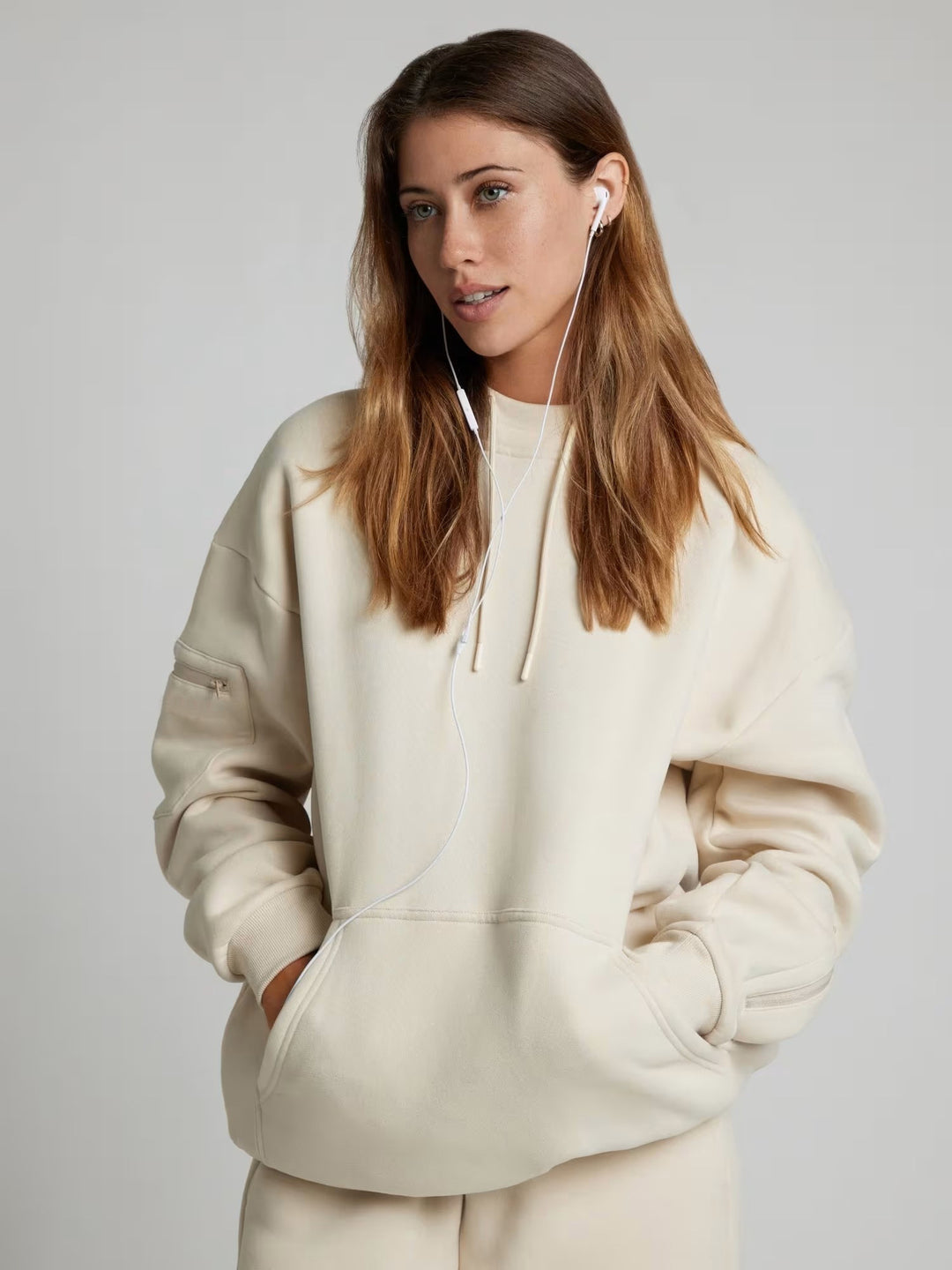 Kvinders hyggelige hoodie med integreret sovemaske Skovae