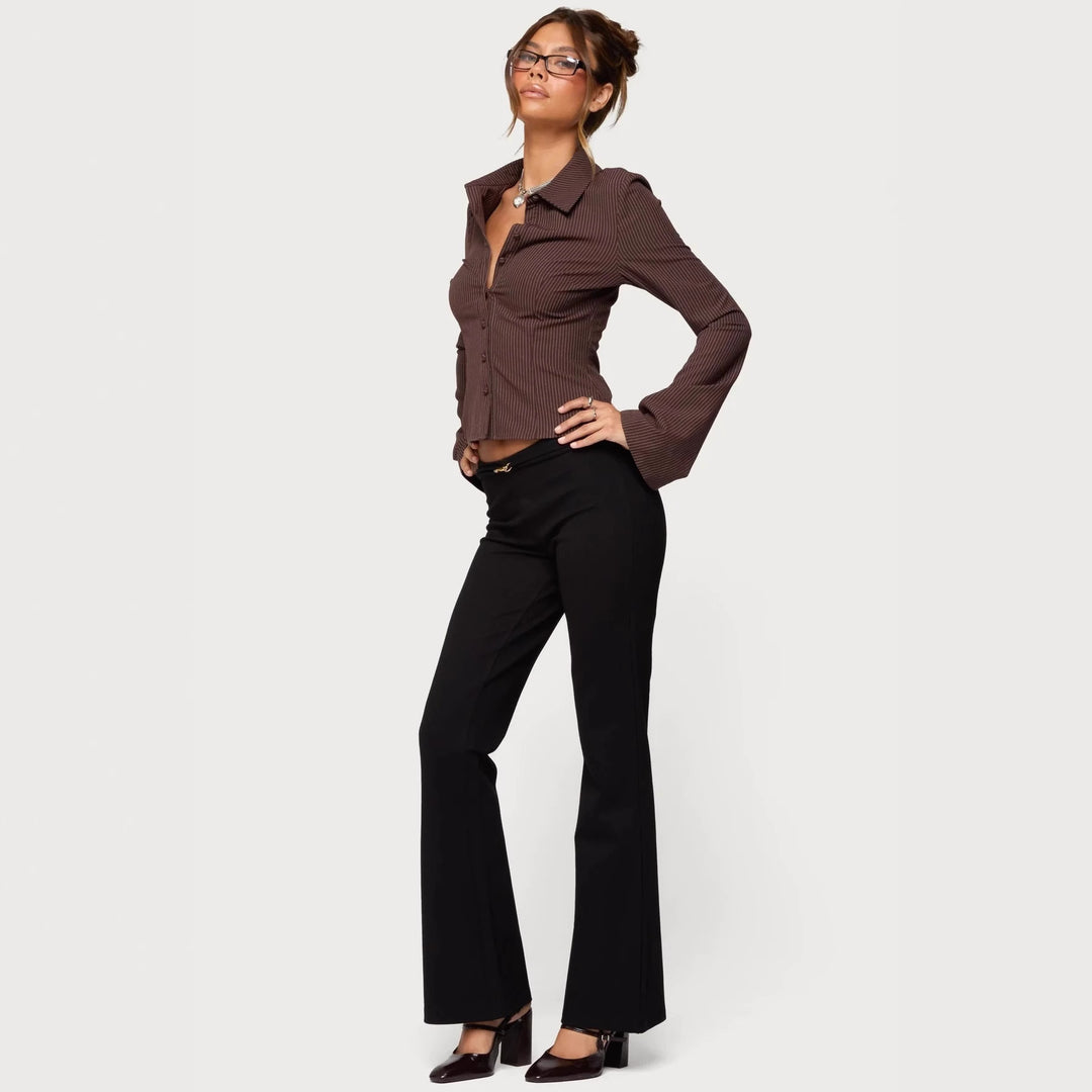 Dame Rib-Optik Bluse med elegant krave og smal pasform Skovae