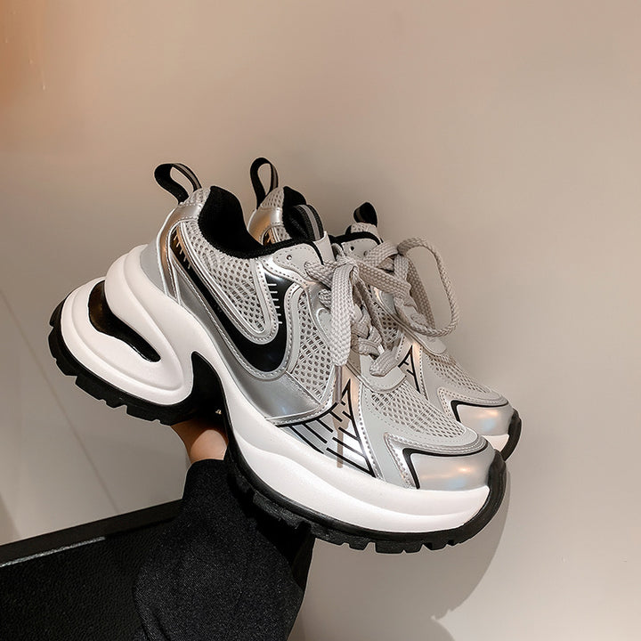Dame Hybrid-sneakers med åndbart mesh-oberstof og trendy sål Stilla