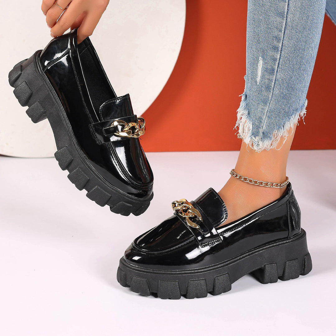 Dame Chunky Loafers med gylden kædeapplikation og skridsikker sål Stilla
