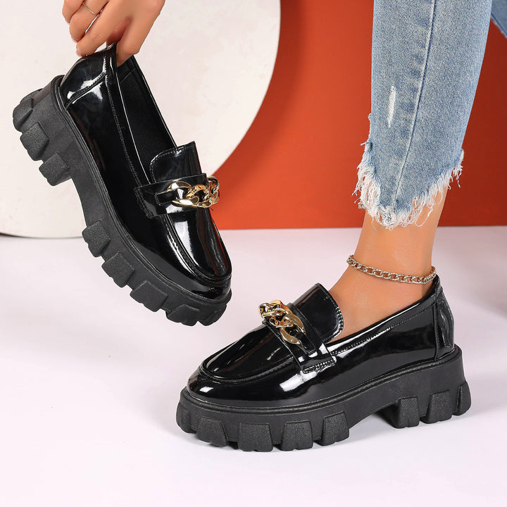 Dame Chunky Loafers med gylden kædeapplikation og skridsikker sål Stilla