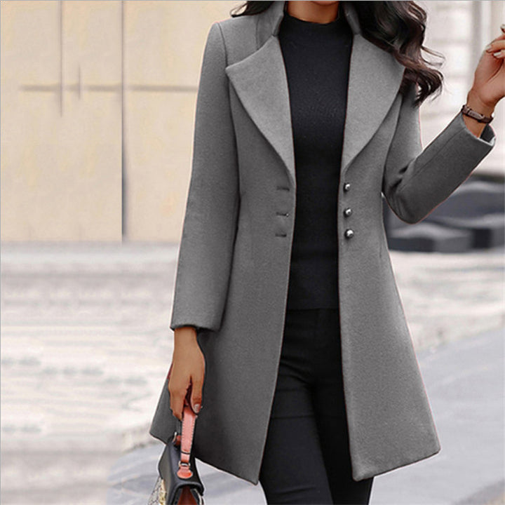 Dame Elegant og modig Lang blazer med revers Stilla