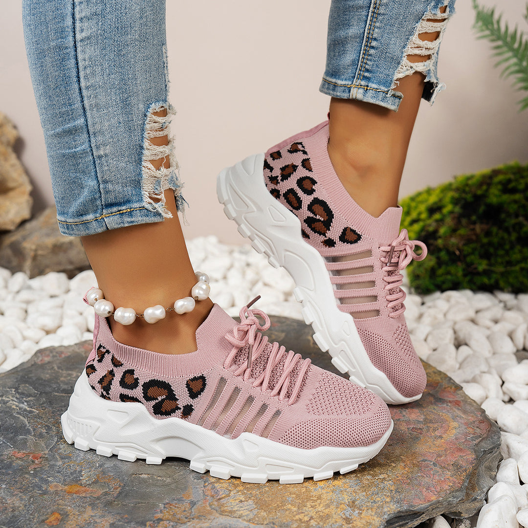 Dame sporty sneakers med åndbart overmateriale og skridsikker sål Stilla