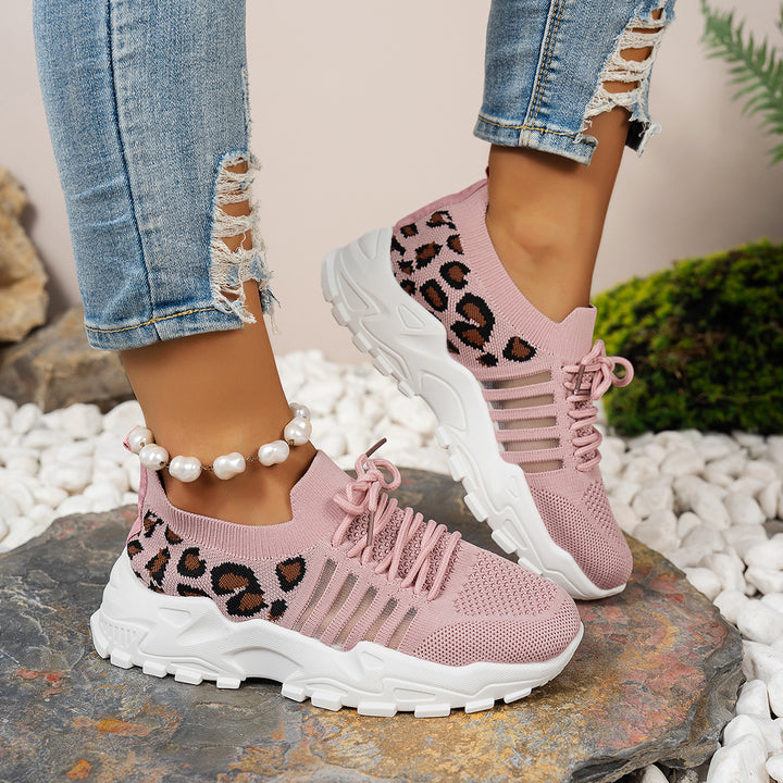 Dame sporty sneakers med åndbart overmateriale og skridsikker sål Stilla