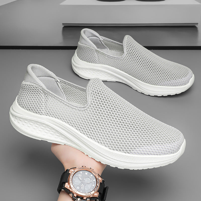 Herrer nan åndbar net-sportsko med slip-on form og stødabsorberende sål Skovae