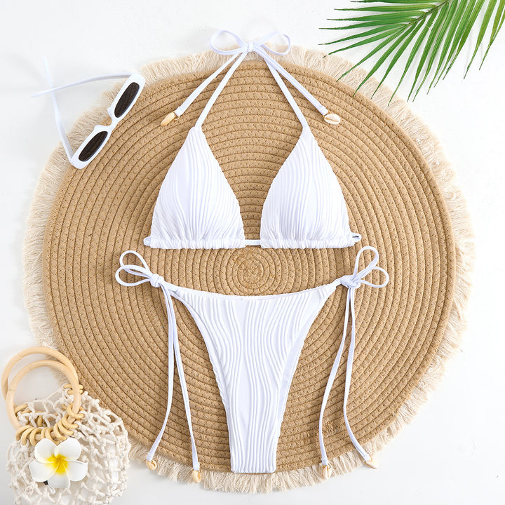 Dame triangel-bikini-sæt med justerbare snøredetaljer og krøllet design Skovae