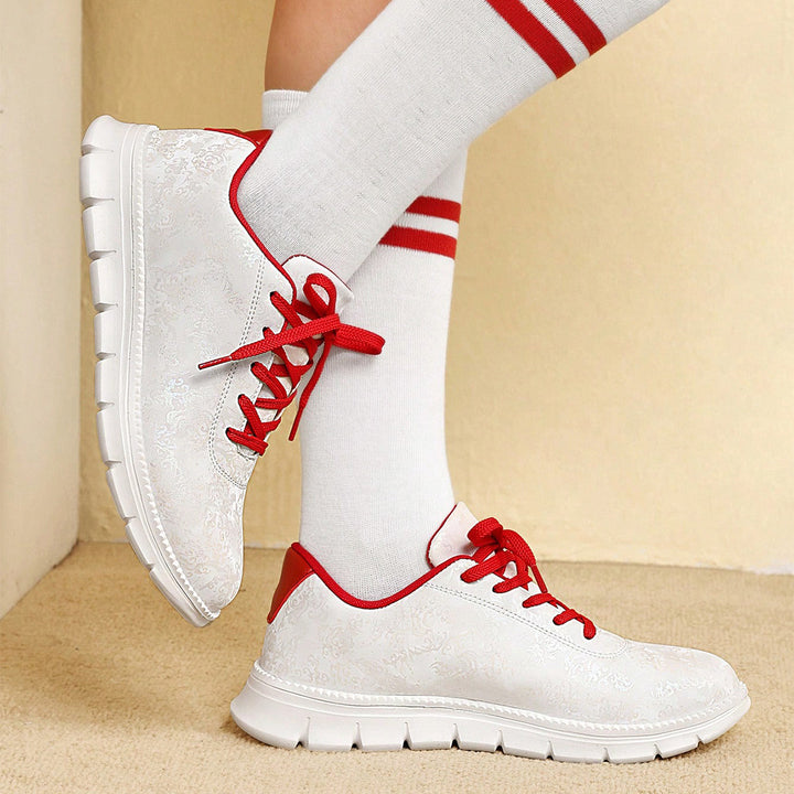 Dame Sporty Sneakers Stilla