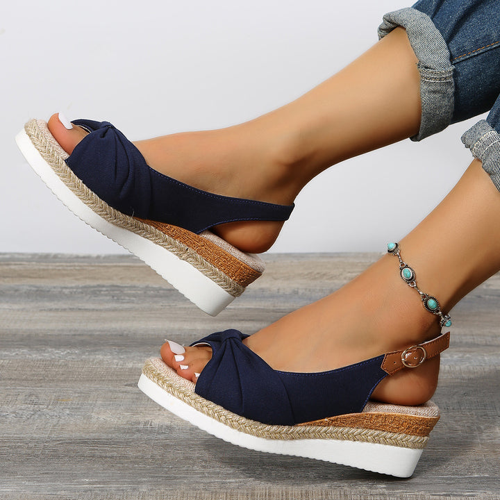 Dame Wedge-sandaler med elegant knude-design og skridsikker sål Stilla