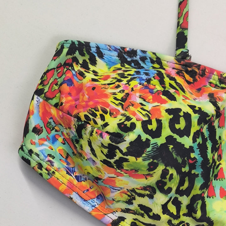 Damer Højskåret Bikini med farverigt Leopardmønster Skovae