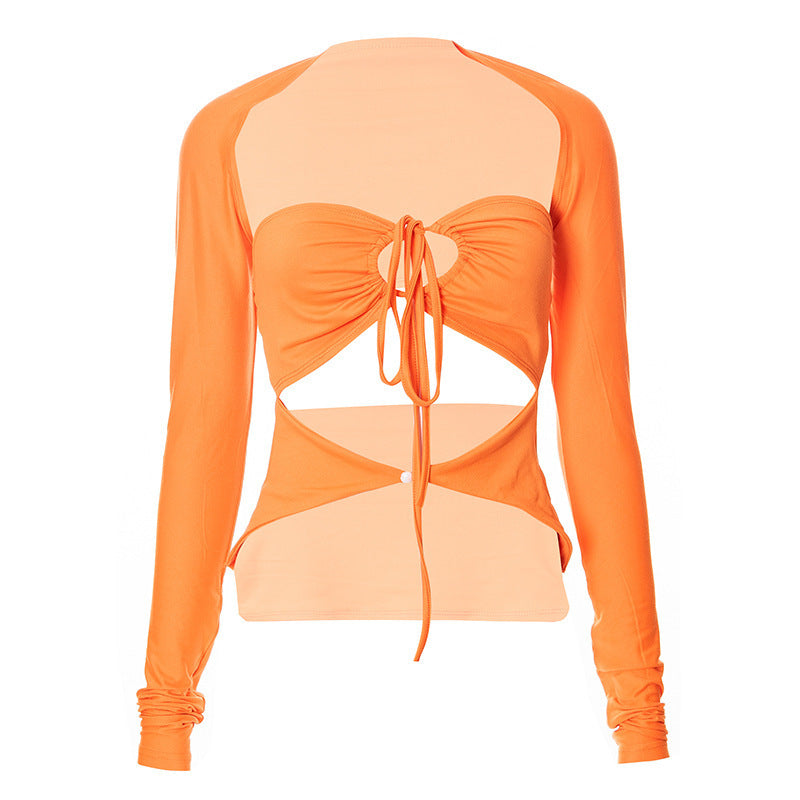 Dame langærmet top med kreativ cut-out og elegant drapering Skovae